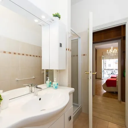 Apartment House Gregorio *